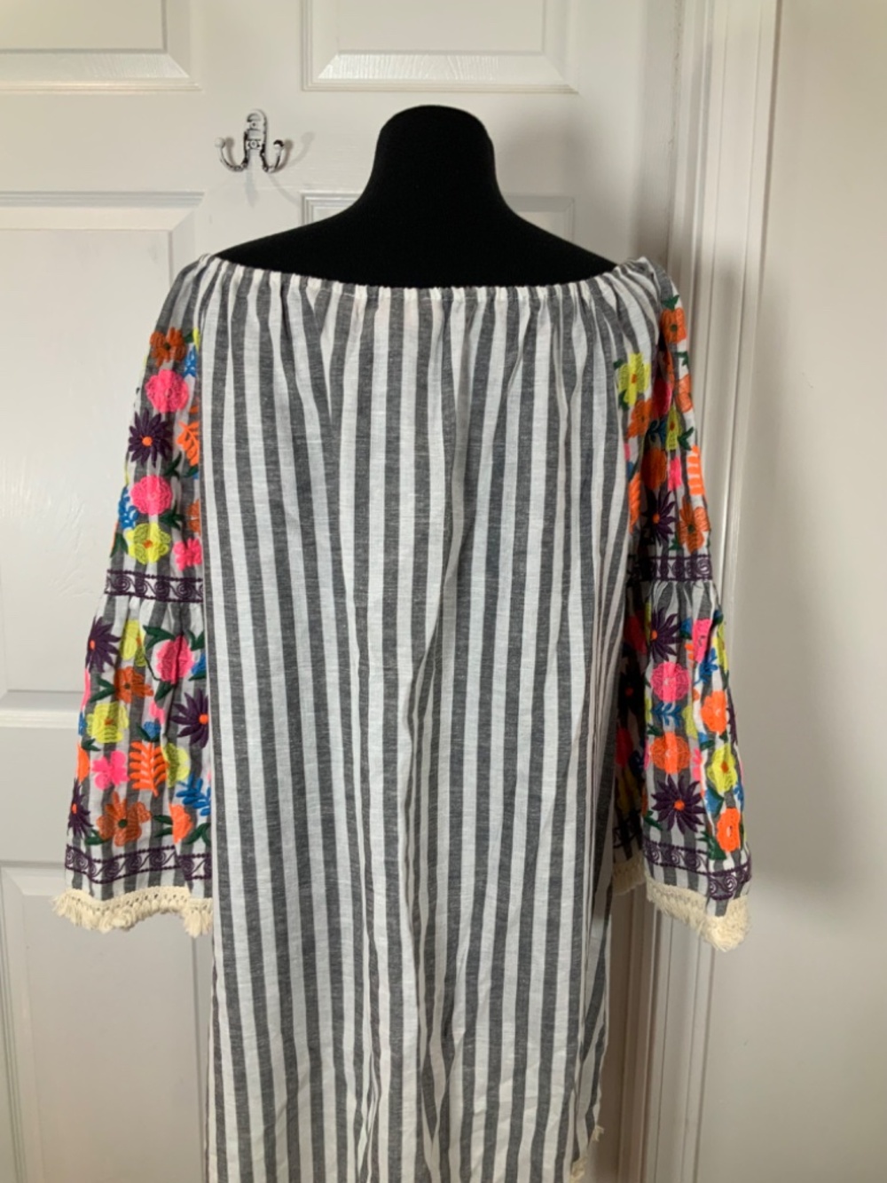 Boho Embroidered Floral Striped Fringe Tunic Shift Dress Large Philosopy - Picture 7 of 10